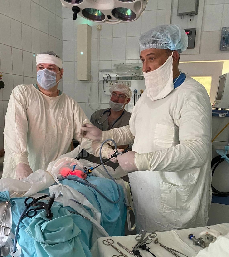 Курские врачи успешно прооперировали новорожденную девочку весом меньше 3 кг